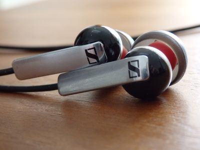 Robust earphones