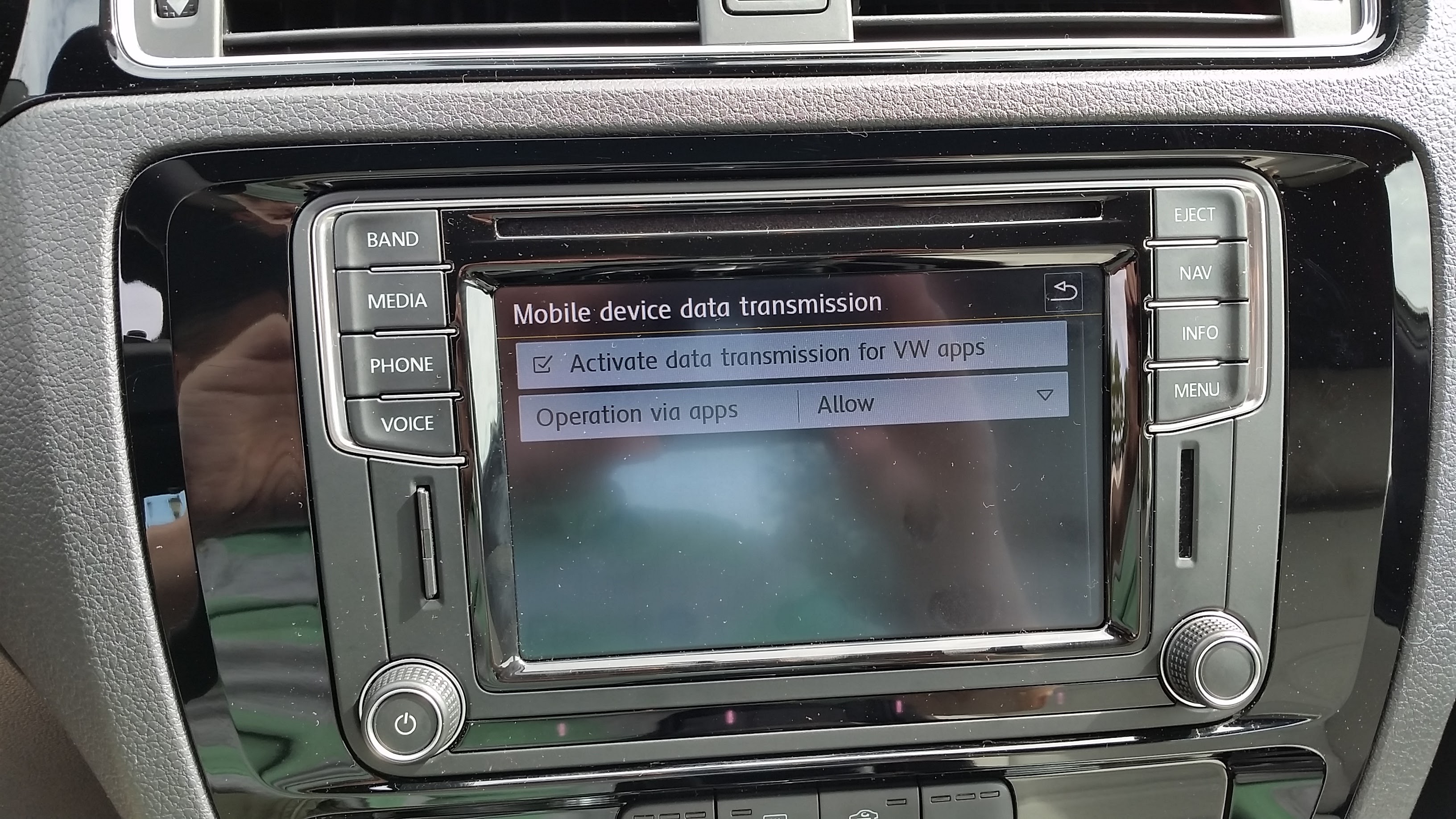 Android Auto: Sound stops playing after awhile - The Spotify Community