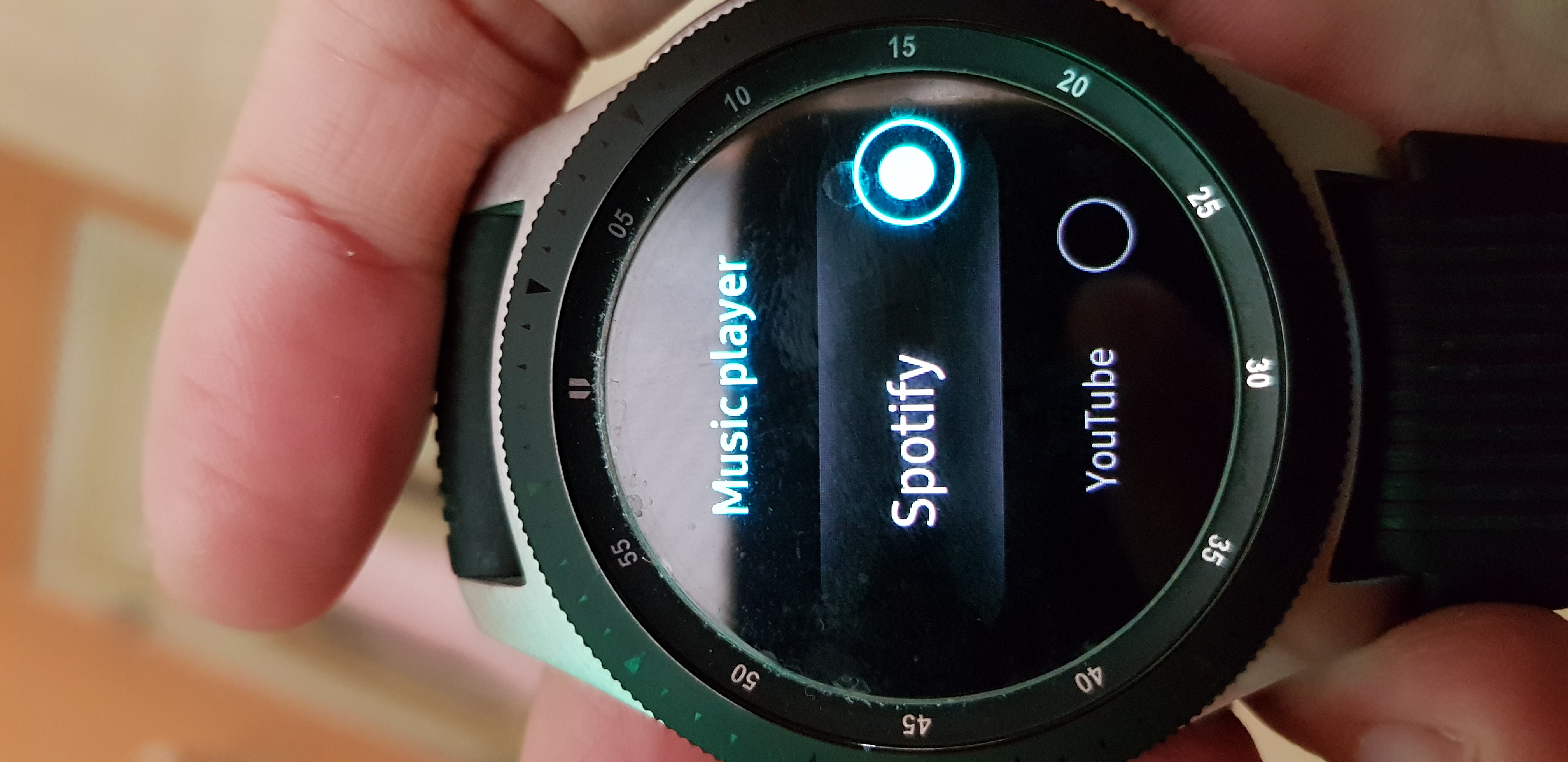 samsung gear s3 spotify bt disconnected